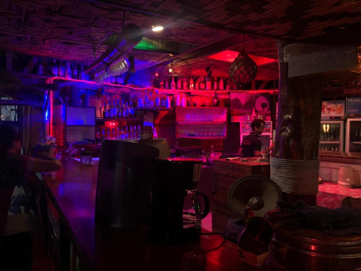 月球漫步兰达度假酒店 Ko Lanta 外观 照片